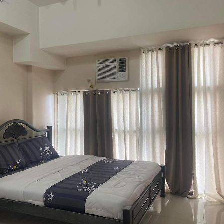 Condotel In Venice Grand Canal Mall Taguig Extérieur photo
